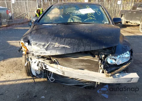 2008 Honda Civic Lx z USA, uszkodzony, nr VIN 2HGFA15548H344831